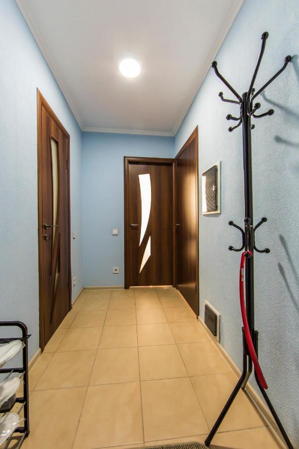 Super Comfort Flat For You Near The Metro. Kiev Exteriör bild