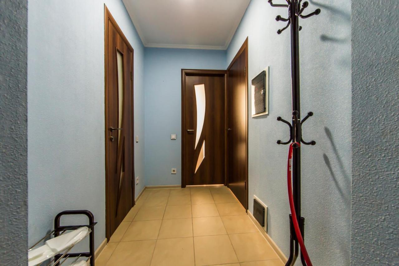 Super Comfort Flat For You Near The Metro. Kiev Exteriör bild